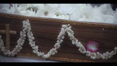 Jolly was taking care of everything
during Sili's funeral. - Curry & Cyanide: The Jolly Joseph Case