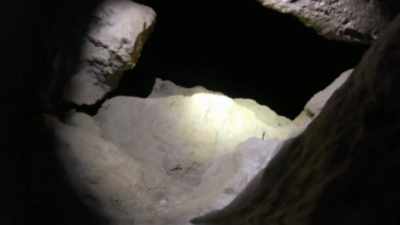 JON:
There we go, see, see the void
there behind that boulder. - Beyond Oak Island