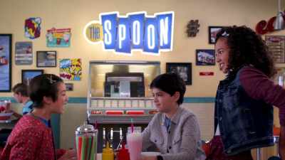 Jonah and Amber, back together.
Are you kidding me? - Andi Mack