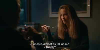 - Jonas is almost as tall as me.
- Really? - Another Round
