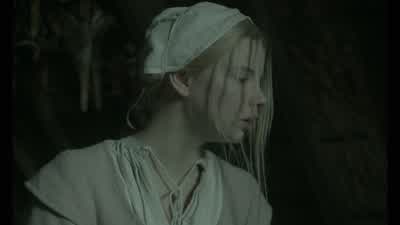 Jonas, Mercy, get up. - The Witch