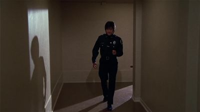 JONES BEAT BOXING - Police Academy 3: Back in Training