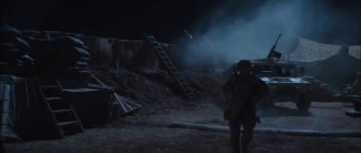 Jones, we need support on the east wall! - The Lair