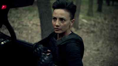 - Josef!
- Roland! - Strike Back