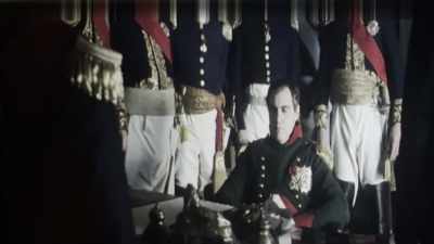 Joséphine. Fortune
has abandoned me. - Napoleon
