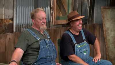 -[josh] damn, I can't decide.
-[mark ramsey laughs] - Moonshiners: Master Distiller