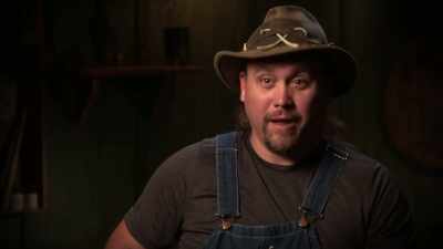 [josh laughs] - Moonshiners: Master Distiller