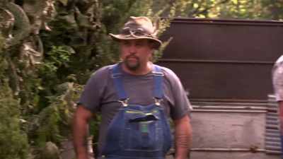  [josh] let me tell you, - Moonshiners: Master Distiller