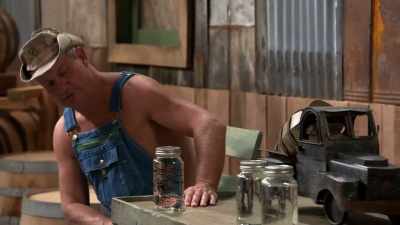 Josh, - Moonshiners: Master Distiller