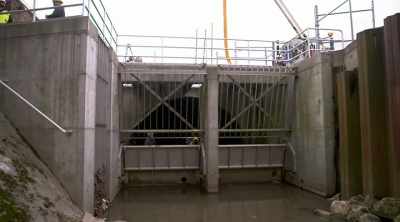 [Josh] So, this is going
under Henry Street, - Sewer Divers