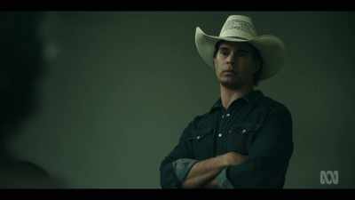 ..Josh stands in front of Ziggy - Mystery Road: Origin