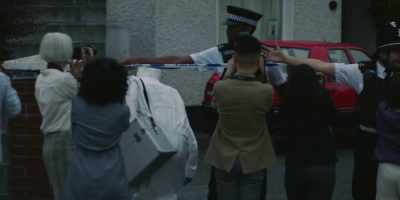 JOURNALISTS CLAMOUR - Maxine
