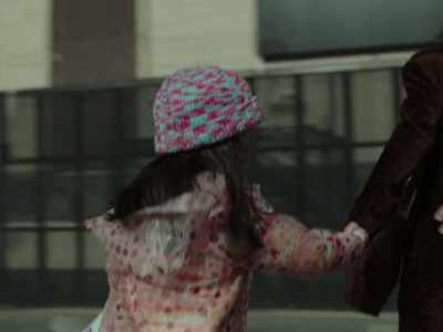 JOYCE: Come on, sweetheart. - Shayda