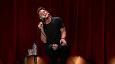 Jsi taxidermista! Namoč ji! - Theo Von: Regular People