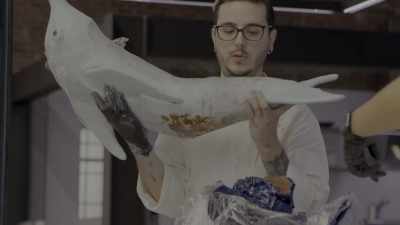 Juan didn't have gloves on, - School of Chocolate