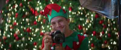 -Juan was really good,
and I remember thinking, - The Merry Gentlemen