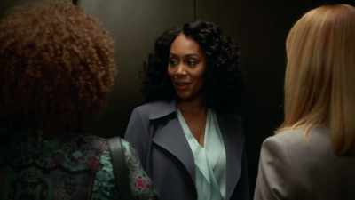 Judge Benner,
this is my mother Roxy. - All Rise