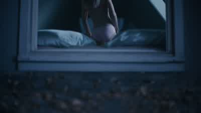 -Jules: Do you want to get closer? - Euphoria