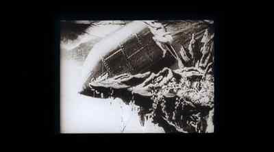 Jules Verne's rocket
returns to the earth... - Around the World in Eighty Days