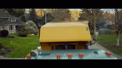 -Julia! -Julia! -Julia! -Julia! - Final Destination Bloodlines