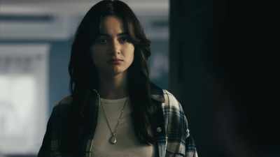 - Julia, you promised us
that you were gonna try - My Fatal Social Following