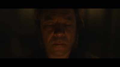 Julian? I'm sorry,
but it... it can't wait. - Bodies