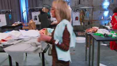 Julian, we need to finish this jacket,
and this is what the issue is. - Next in Fashion