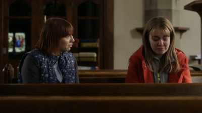 Julie, you did everything you could.
We all did. - The Moorside