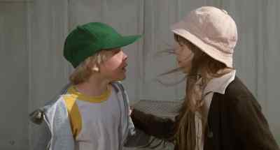 Julie, I'm going with them. - The Last Flight of Noah's Ark