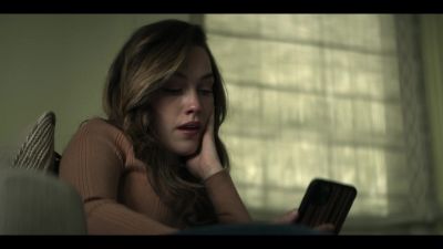 Julie. - You