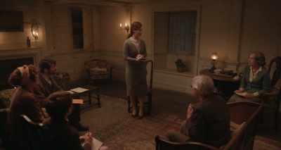 [JULIET EXHALES] - The Guernsey Literary and Potato Peel Pie Society