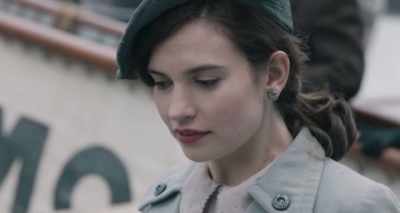 [JULIET GASPS] - The Guernsey Literary and Potato Peel Pie Society