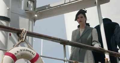 [JULIET SIGHS] - The Guernsey Literary and Potato Peel Pie Society