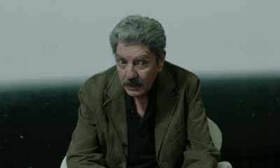 Julio Arenas was with a woman, - Close Your Eyes