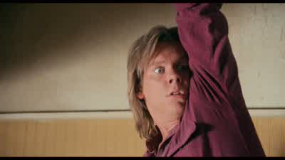 - Jump, girl! - Tremors
