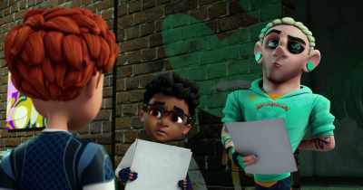 Juni, stop. You're embarrassing me.
I'm so sorry, Mr. Condition. - Spy Kids: Mission Critical