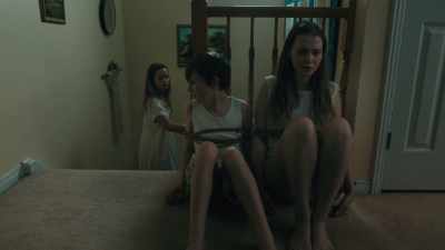 Just for a minute. I have
to go really, really bad. - House of Chains