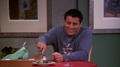 Just a tiny little... - Friends