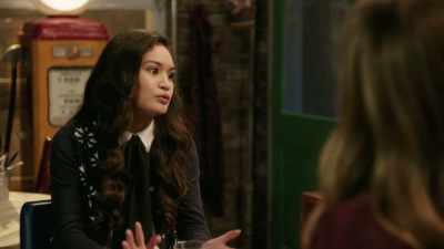 - Just for argument sake, say
you're right and she is a robot? - I Am Frankie