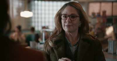 Just around for a
few days. [chuckles] - The Republic of Sarah