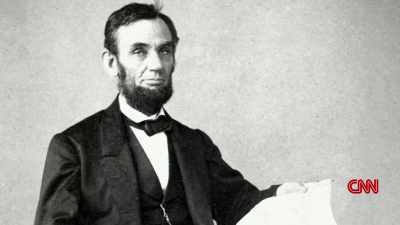 JUST BEAUTIFUL.
HE NAILS THE POINT, BUT HE ALSO - Lincoln: Divided We Stand