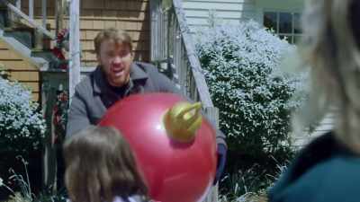 Just being neighborly and
decorating without being asked. - Mystic Christmas
