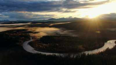 Just below this bend right
here is the bedding area for - Life Below Zero: Next Generation