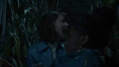 - Just... breathe...
- [SCREAMING] - Evil