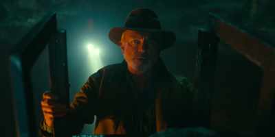 - Just call it.
- [Alarm blaring] - Jurassic World: Dominion