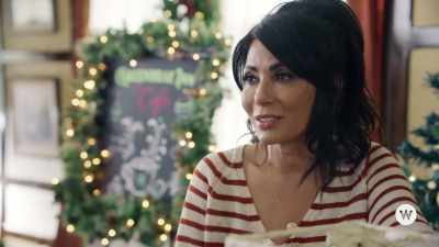 Just can it wait until
after Christmas? Okay? - We Wish You a Married Christmas
