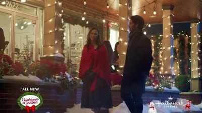 Just don't feel like they're
particularly thrilled - Christmas Waltz
