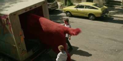 - Just down the front here.
- [clattering] - Clifford the Big Red Dog
