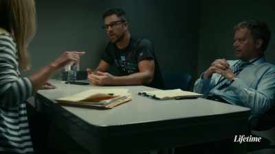 -Just explain
that to me, okay, - Chris Watts: Confessions of a Killer