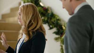 Just finished with the garland, - Match Made in Mistletoe